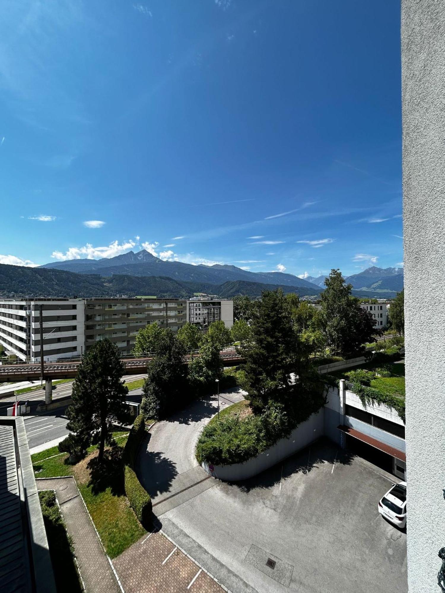 Sommerhotel Karwendel อินส์บรุค ภายนอก รูปภาพ