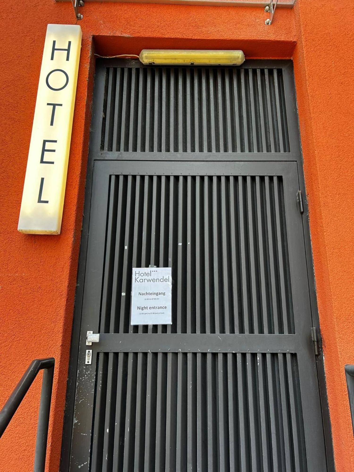 Sommerhotel Karwendel อินส์บรุค ภายนอก รูปภาพ